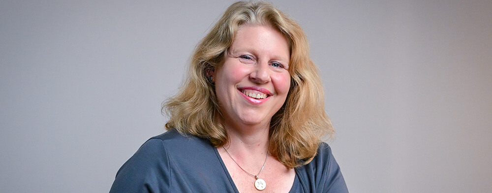 Dr. Fabi&euml;nne Naber